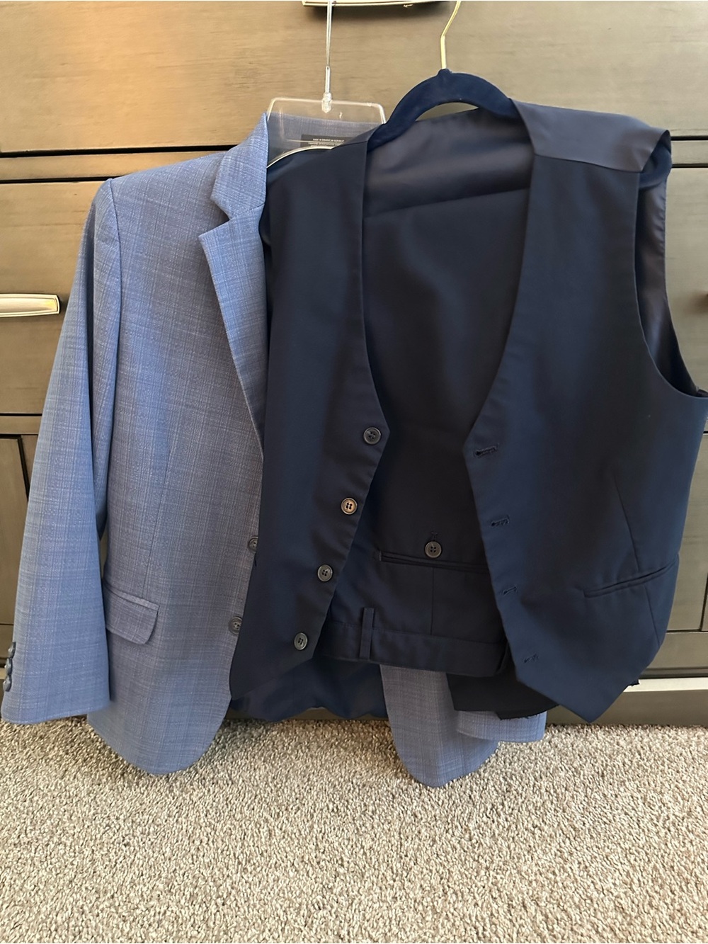 Boys bundle suits size 12husky & 14 husky